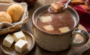 Lee más sobre el artículo Chocolate Santafereño con Queso
