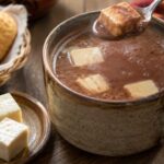 Chocolate Santafereño con Queso Receta