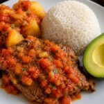 Sobrebarriga en Salsa Criolla Colombiana Receta